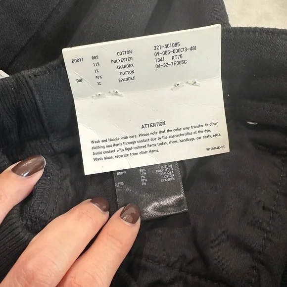 NWT Uniqlo Men’s Jeans size L - Picture 4 of 4